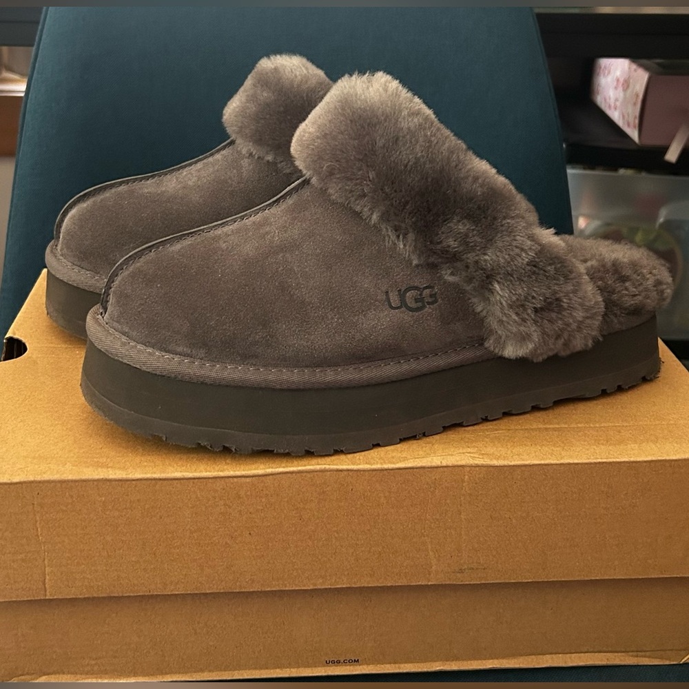 UGG Disquette slippers- 9